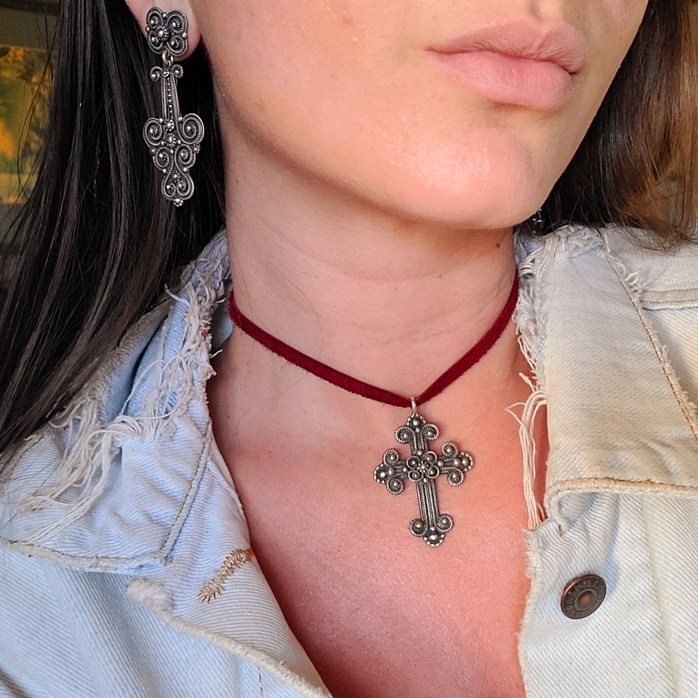 Sterling silver detailed cross handmade
